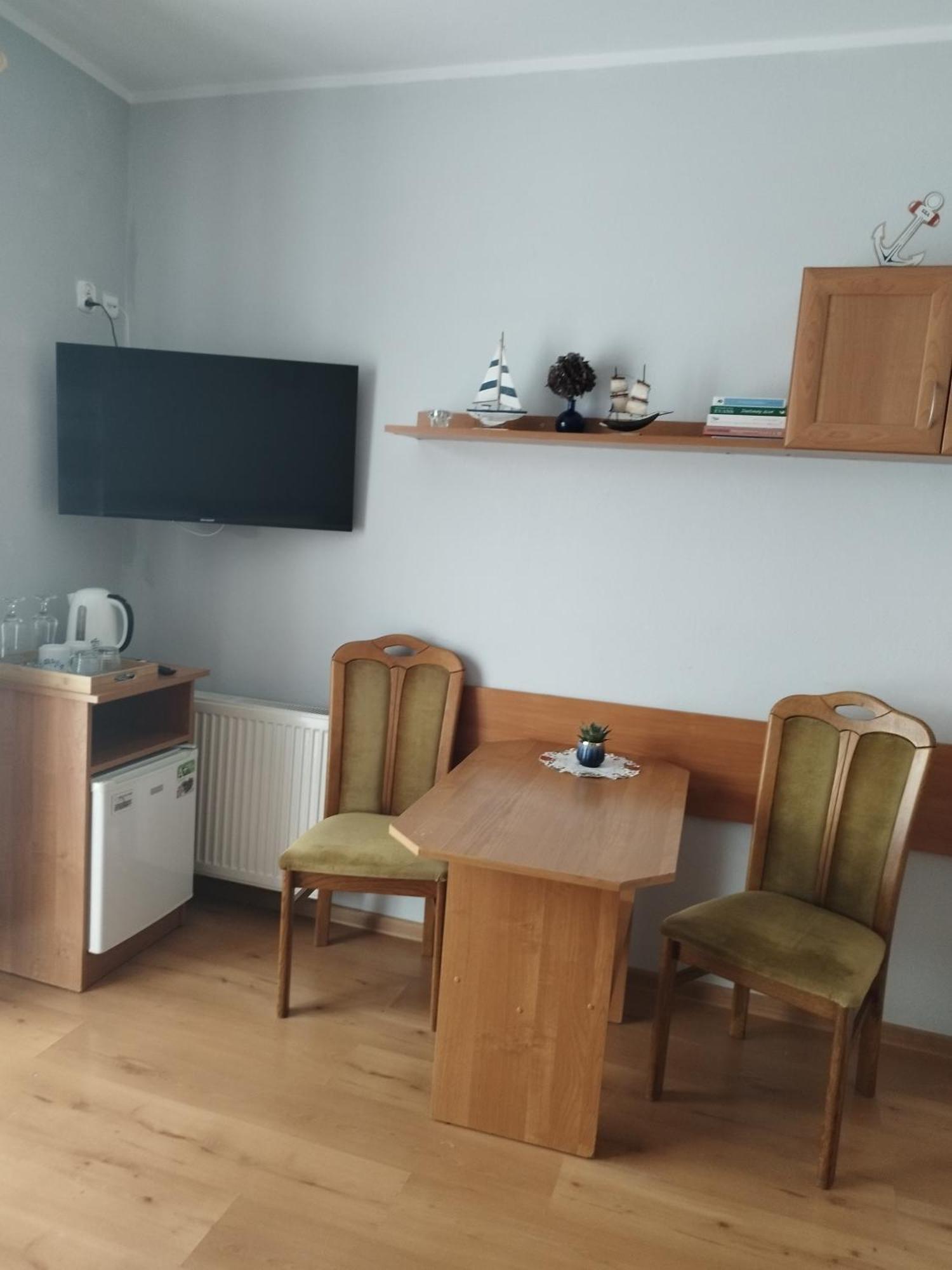 Szyper Pokoje Władysławowo Exteriör bild
